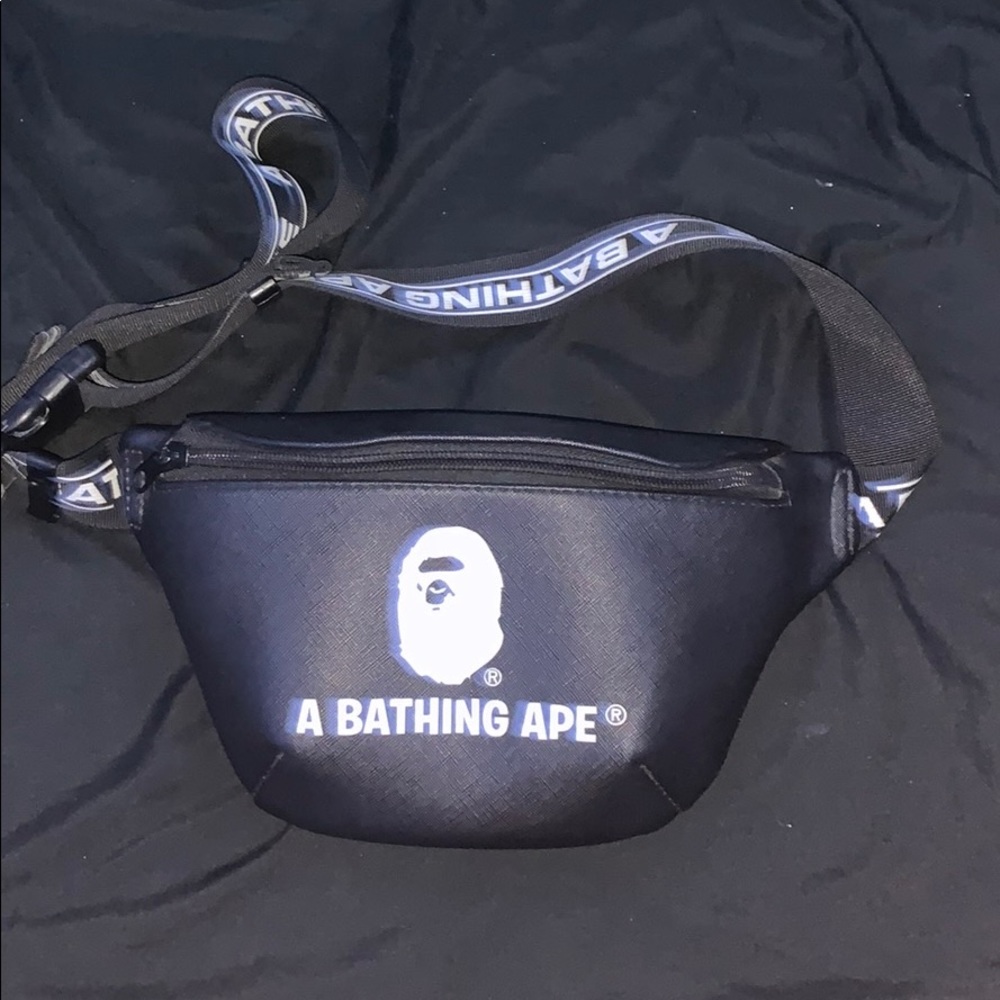 The bathing ape waist bag